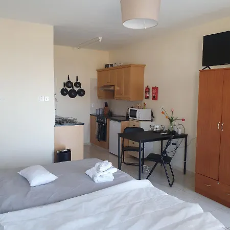 Pearl Deluxe Pégeia