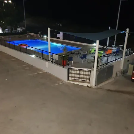 Pearl Deluxe Appartement Peyia